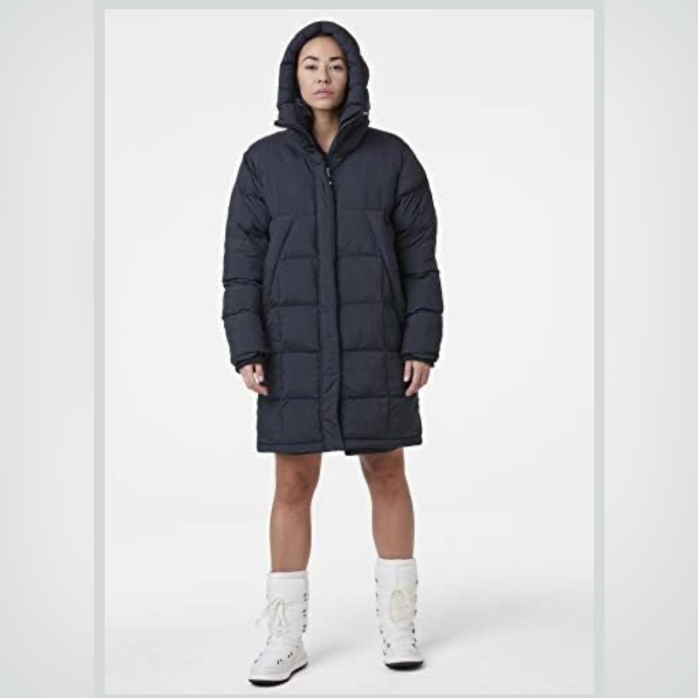 Helly Hansen JPN Quilted Oversized Puffer Coat - Women's Small Navy